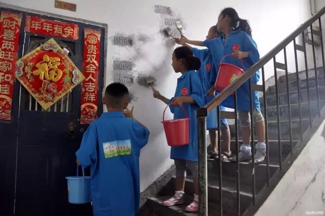 輕信廣告通下水道 要價六百捅破水管